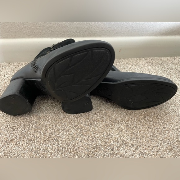 Born Boots - Picture 4 of 7